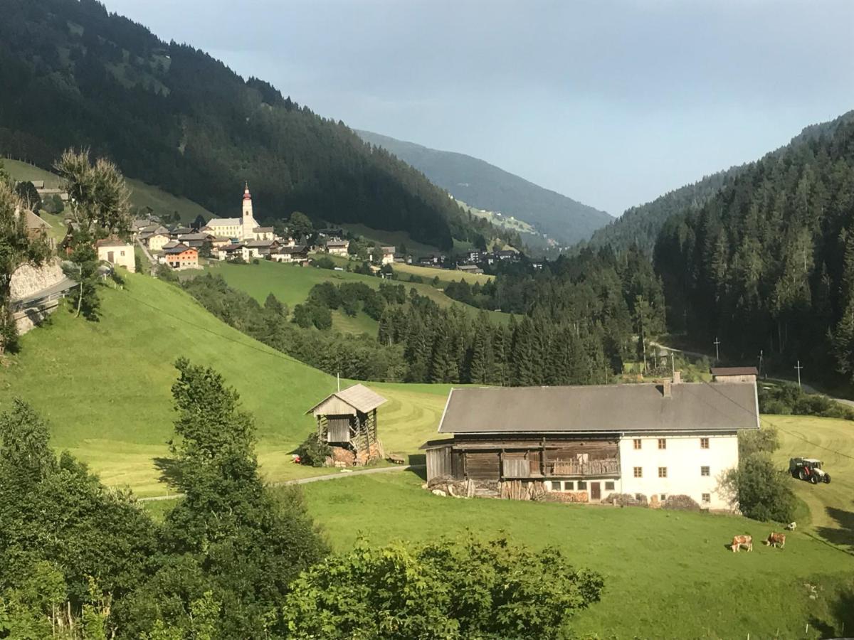 Gasthof Wacht Untertilliach Exteriör bild