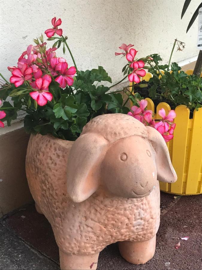 Gasthof Wacht Untertilliach Exteriör bild